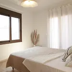 Onos - 2 Bedroom 2 Bathroom Penthouse With Terrace In Old Town * Kalamata