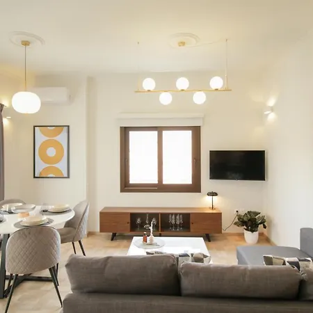 Onos - 2 Bedroom 2 Bathroom Penthouse With Terrace In Old Town Apartment