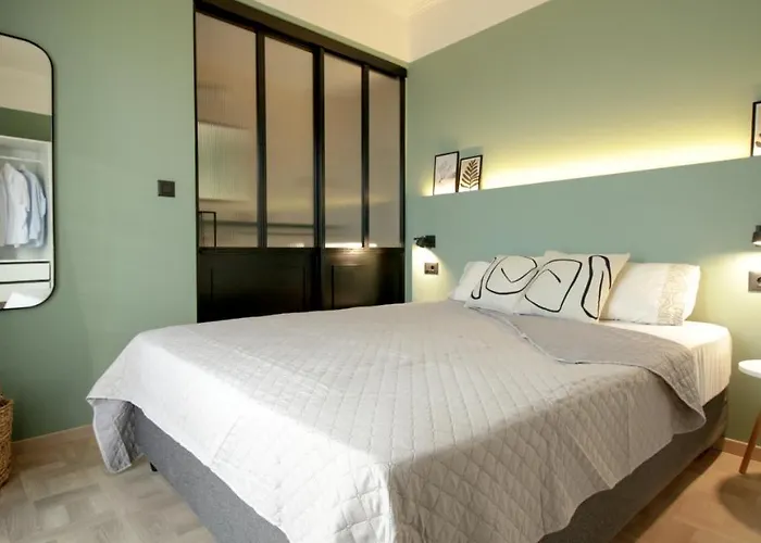 Onos - 2 Bedroom 2 Bathroom Penthouse With Terrace In Old Town Διαμέρισμα